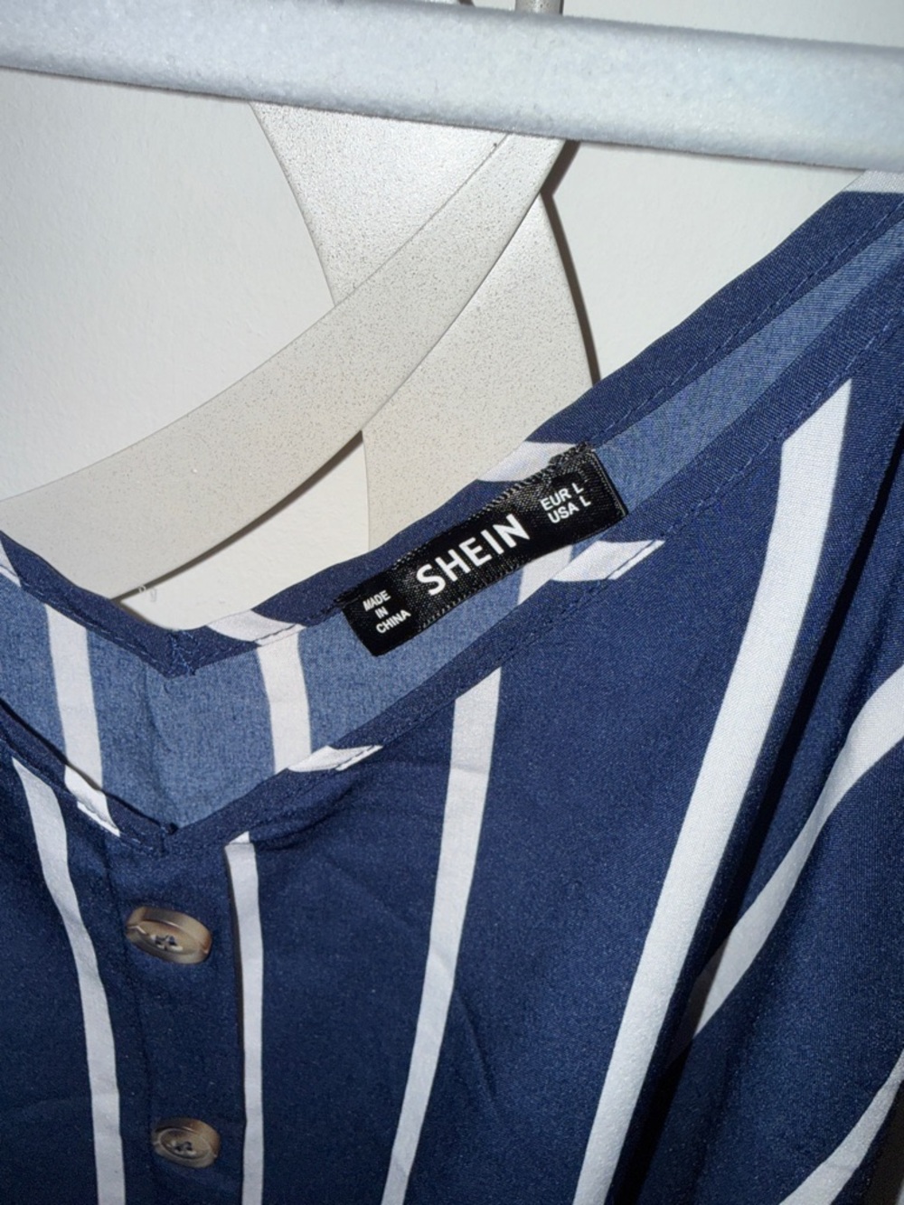 Tank top - Picture 2 of 4